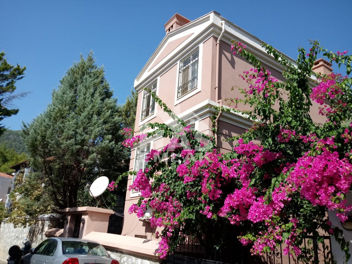 Villa in Coral Gables